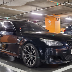 BMW E60 M5 V10 5000CC LCI 후기형