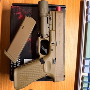 E&C GLOCK 글.록 17 gen5 GBB 판매해요