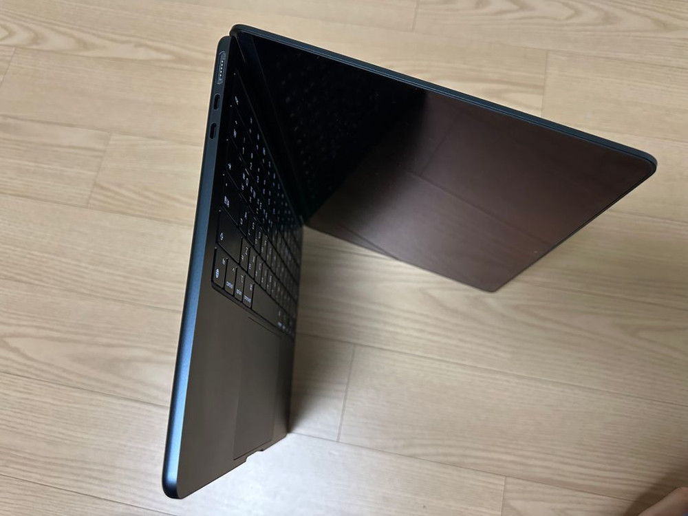 맥북에어m2 13인치 16gb 512gb--2