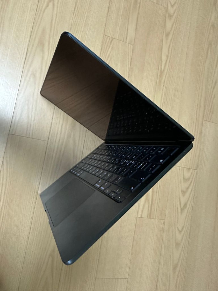 맥북에어m2 13인치 16gb 512gb--3