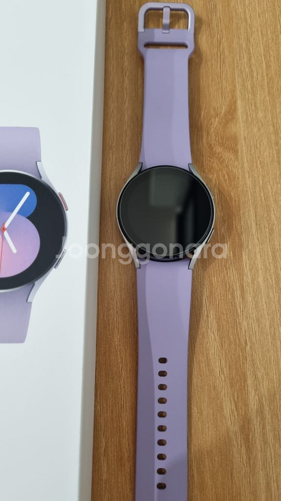 갤럭시워치5 실버 40mm+시계줄 3개 팝니다쿠팡케어--1
