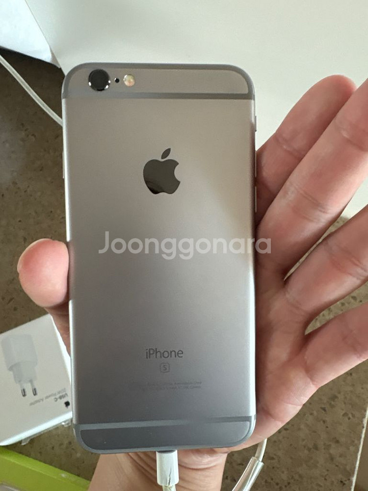 아이폰 6s 64GB--1