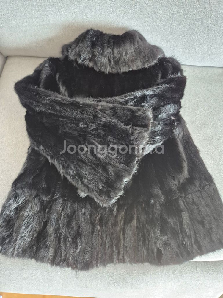 아나카프리 밍크 블랙 자켓--5