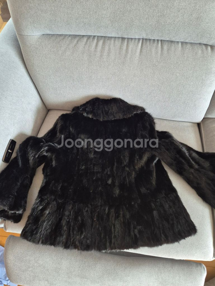 아나카프리 밍크 블랙 자켓--6