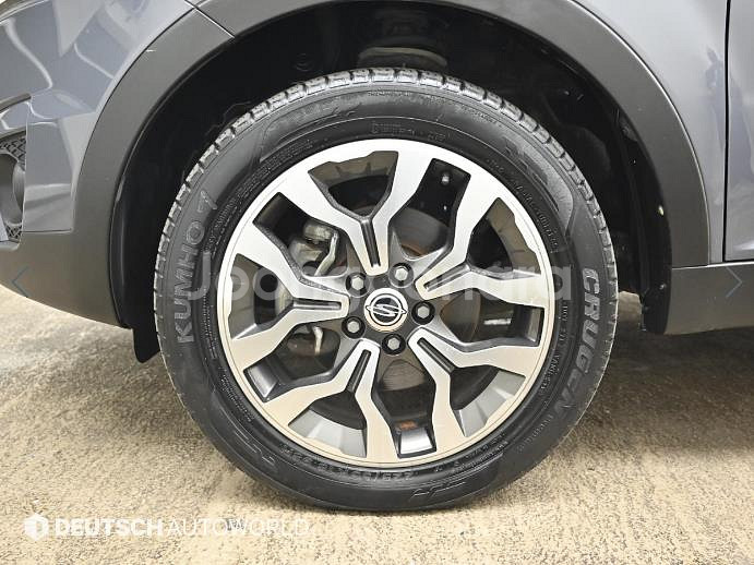 @15년식 뉴 코란도C 2.2 2WD RX 최고급형--4