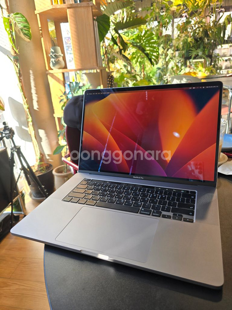 2019맥북프로 16인치 i7 512gb +매직마우스2--6