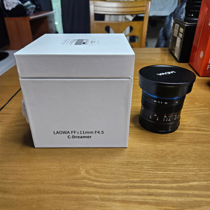 라오와 11mm f4.5(소니 E마운트)