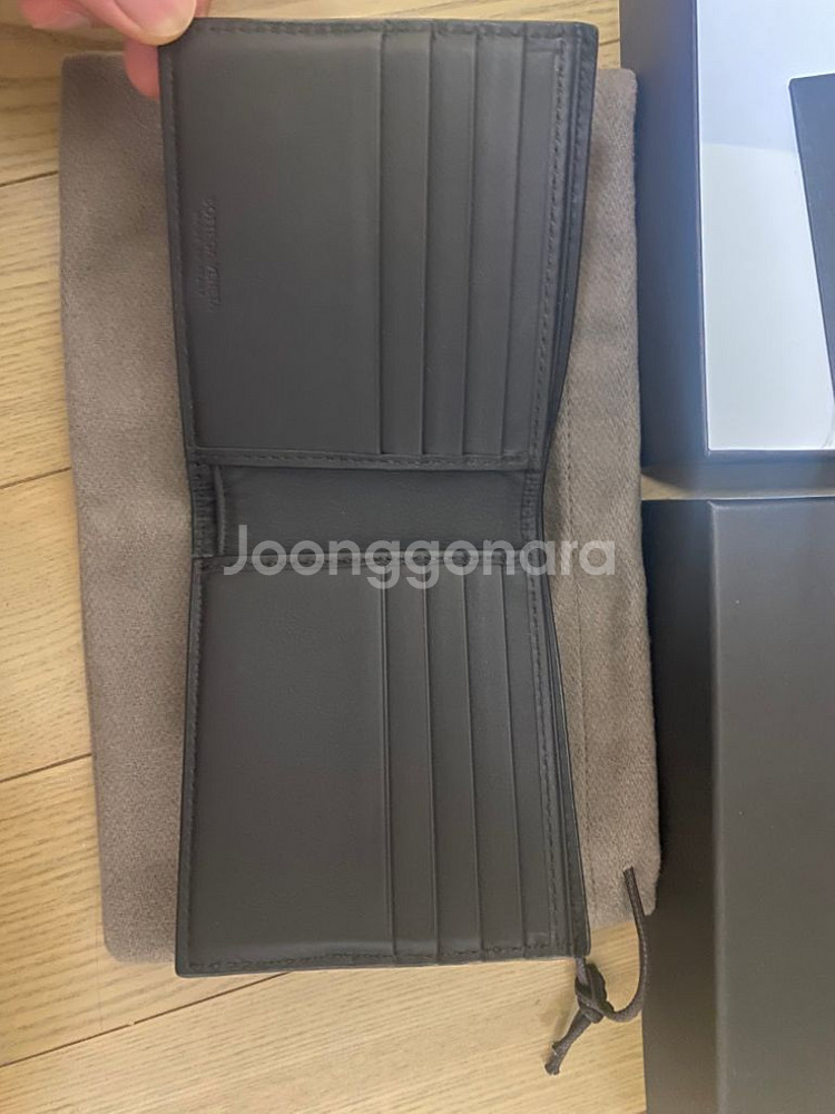 보테가베네타 남성 반지갑--1