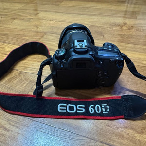 DSLR EOS 60D