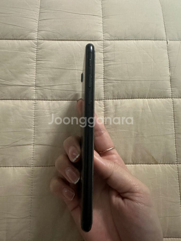 아이폰7 128g--12