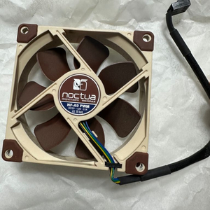 Noctua NF-A9 PWM 쿨러 팬 팝니다