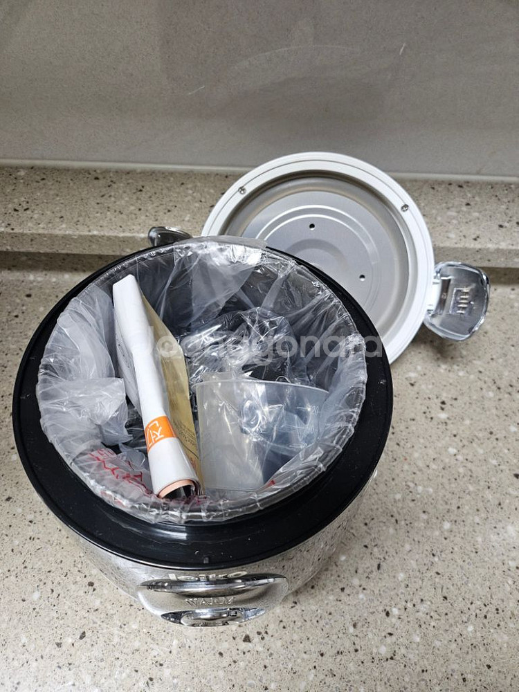 레이코 전기밥솥(3인용,미사용)--3