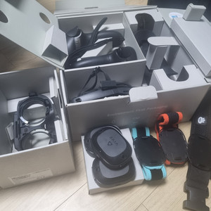 HTC VIVE XR Elite 풀셋+풀트래커+페이셜