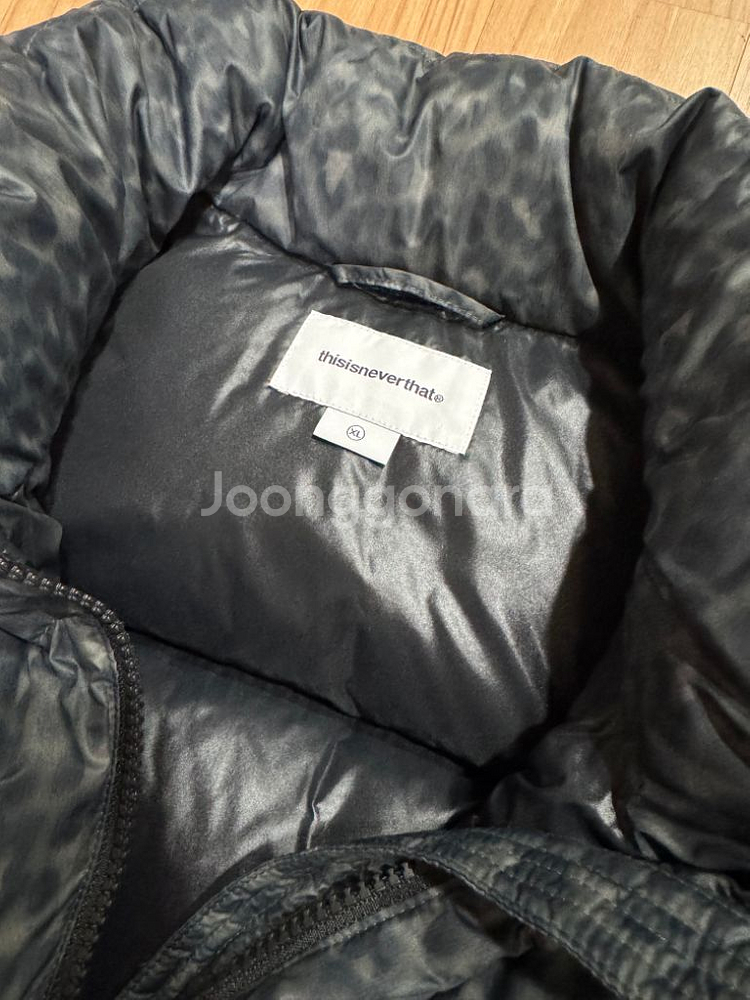 [XL] 디스이즈네버댓 패딩 레오파드 올리브--2