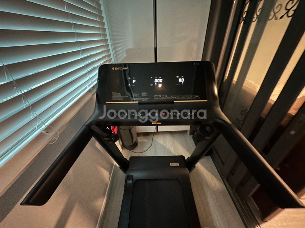 이고진 런닝머신 x3 급하게 내놔요--4