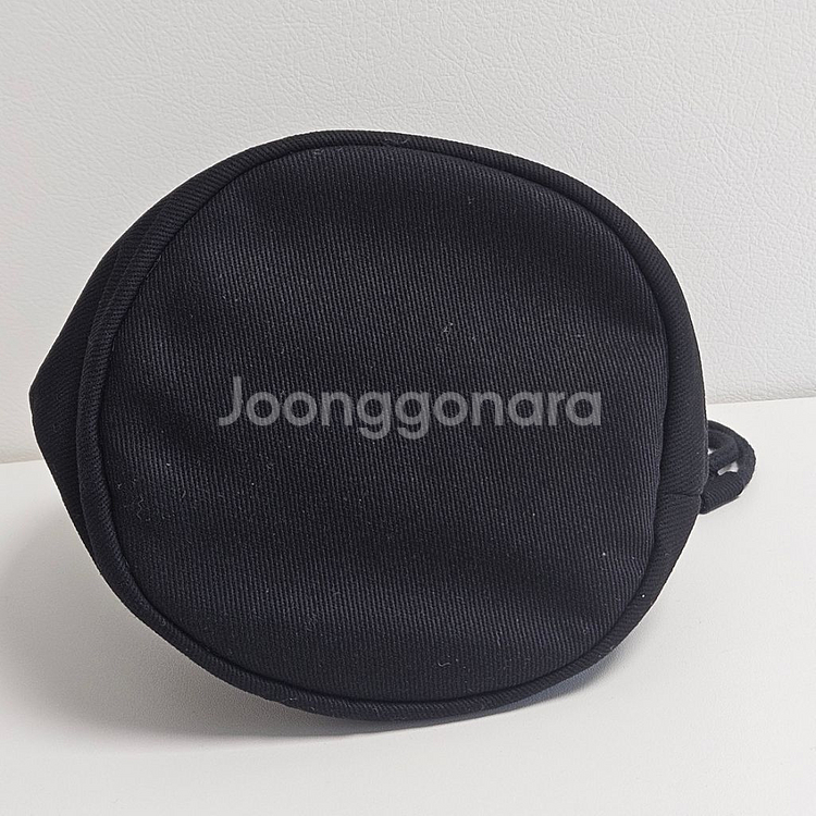 샤넬 뷰티 복조리 파우치--2