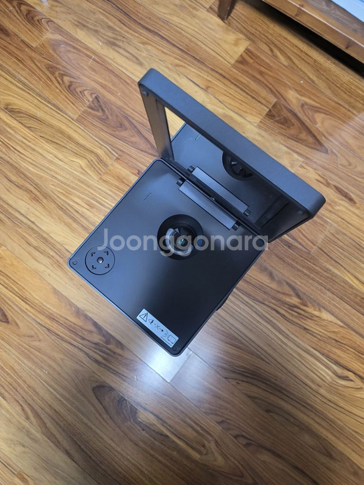 LG 시네빔 4K HU80KA--5
