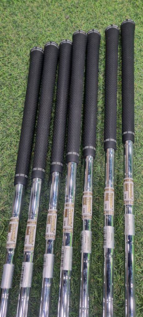 타이틀리스트 716mb 머슬아이언세트 이미지