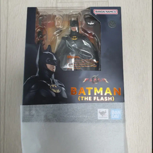 반다이 SHF 배트맨 플래시(BATMAN FLASH)