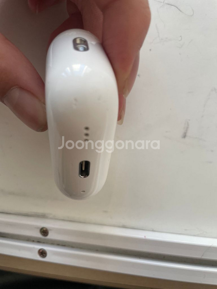에어팟 프로2 본체--1