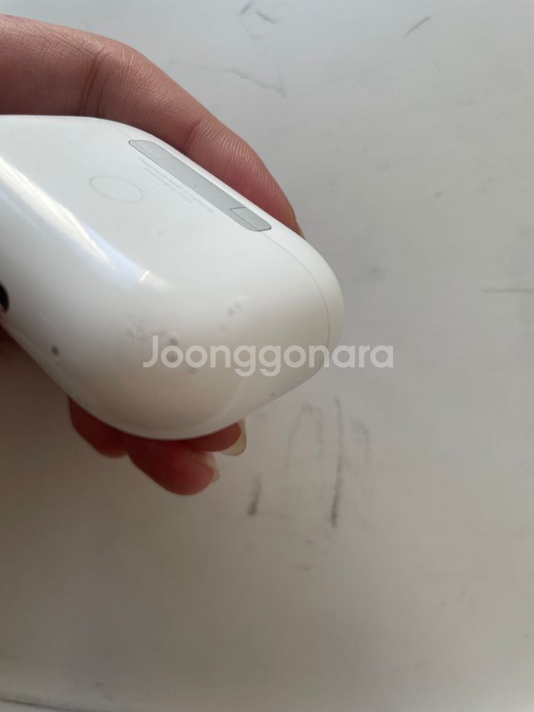 에어팟 프로2 본체--3