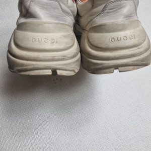 구찌 라이톤 더티 7.5사이즈 판매합니다