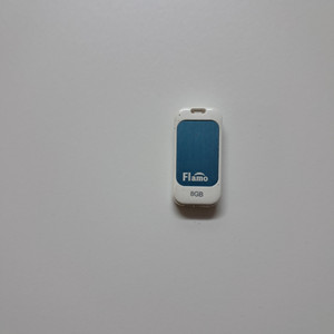 Flamo USB 8GB