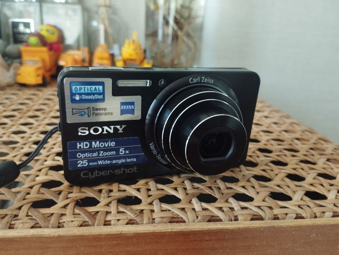 빈티지 소니 디카 DSC-W570