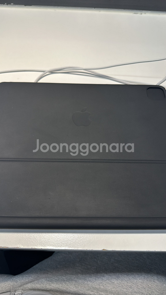 애플 정품 매직키보드 12.9인치 판매합니다--1