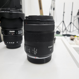 캐논 RF85mm F2 렌즈