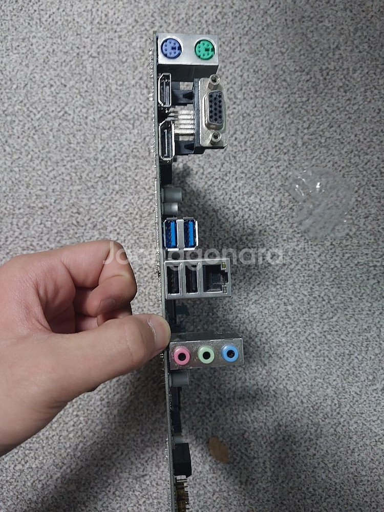 아스수스 메인보드 + 12세대 i3 CPU--3