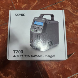 skyrc t200충전기