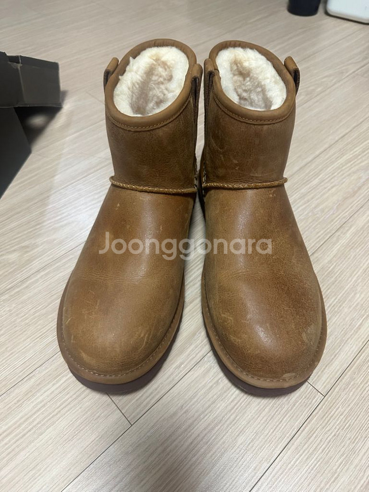 Ugg M 클래식 미니스티치 9사이즈 265--2
