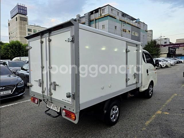@17년식 포터II 내장탑차 저상 전국최저가격--3