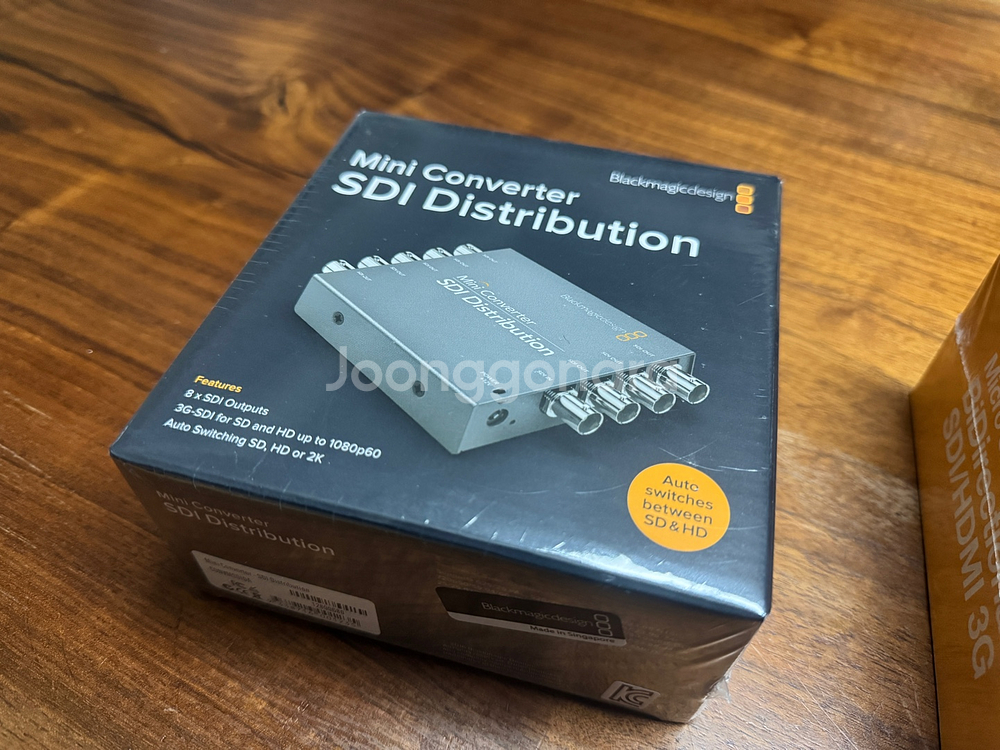 블랙매직 SDI 1:8분배기, SDI/HDMI 변환기--1