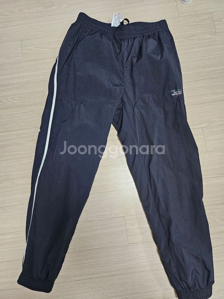 데상트 트레이닝 바지(XL) 새거--1