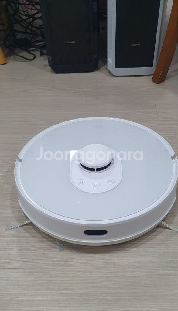 아이닉 i9 로봇청소기 팝니다 23년4월제품 팝니다--1