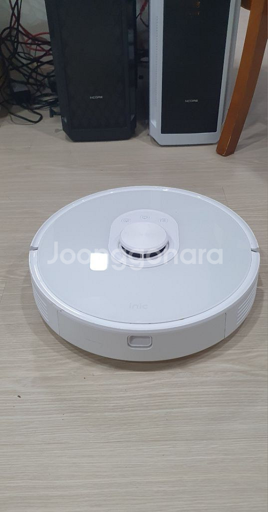 아이닉 i9 로봇청소기 팝니다 23년4월제품 팝니다--3