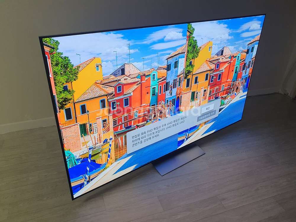 Lg Tv OLED83G4KNA 개봉되고 미사용 새제--2