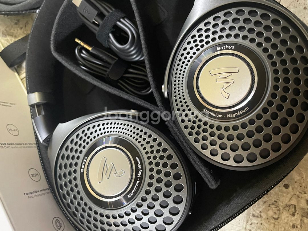 포칼 헤드폰 베티스 블랙 민트급--1