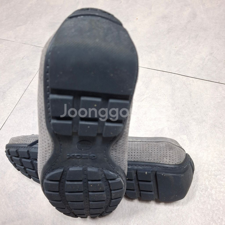 GEOX 로퍼 U2244N 265--3