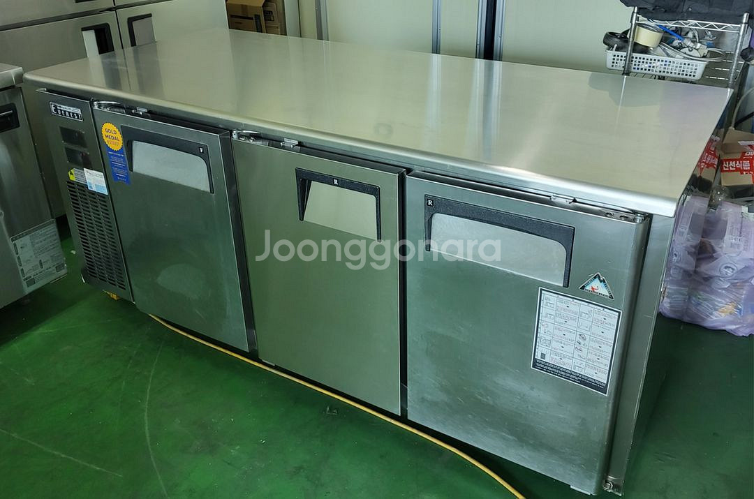 부성 에베레스트 테이블냉동냉장고 간냉식 1800--3
