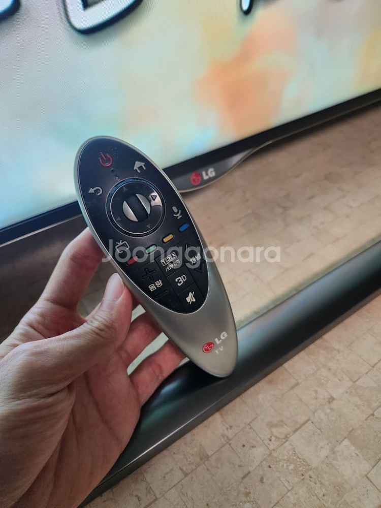 LG TV 79인치 UHD + 하만카돈 일체형--6