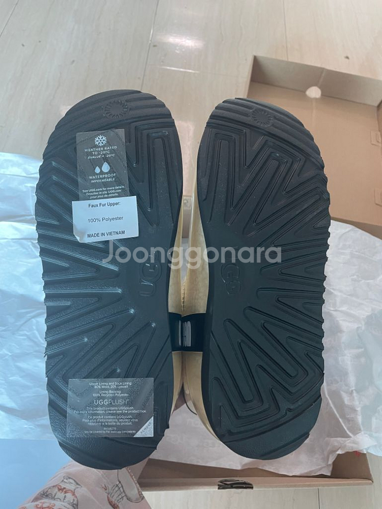 미국 어그 클리어 빅키즈6사이즈 (240-245)--5