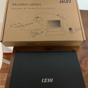 (S급 8개월사용) msi 모던14 (풀박스, 상처없음