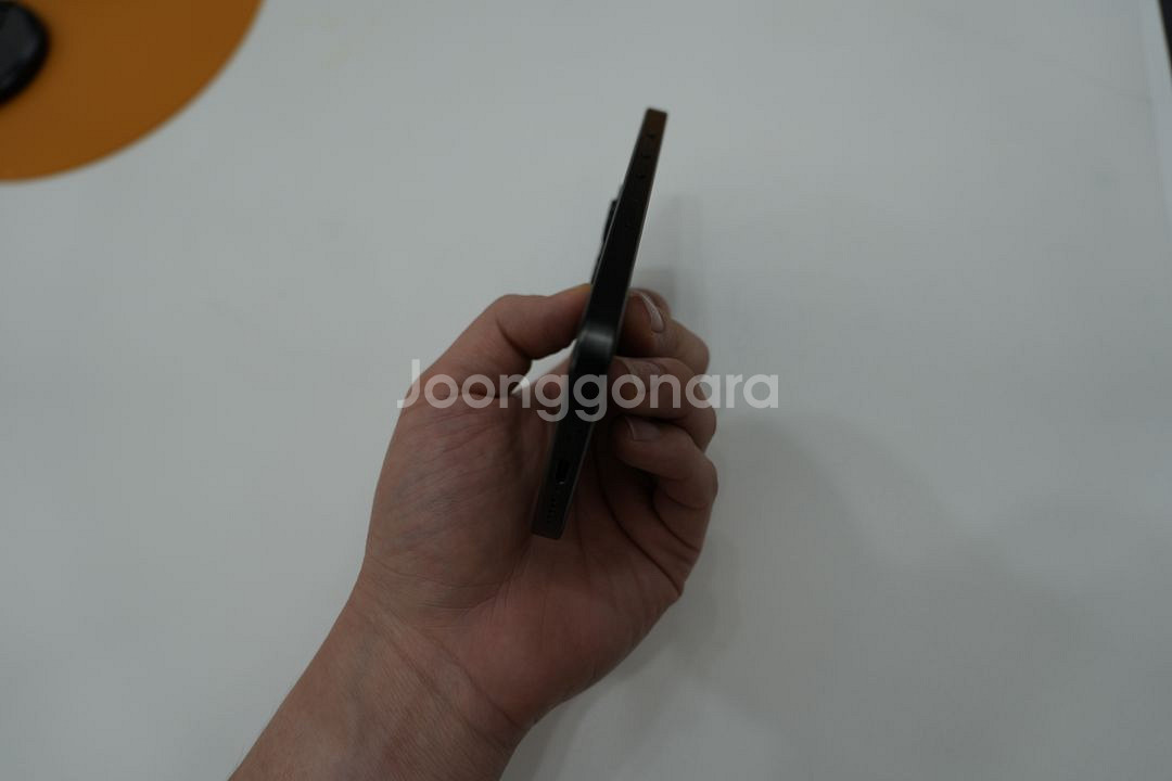 아이폰15pro 128g--1