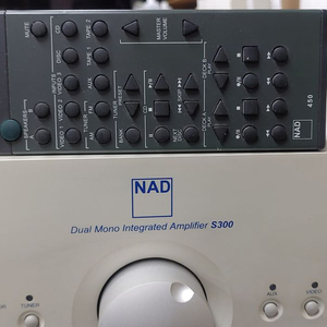 NAD S300 인티앰프