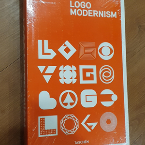 LOGO Modernism 로고 모더니즘 (영문도서)