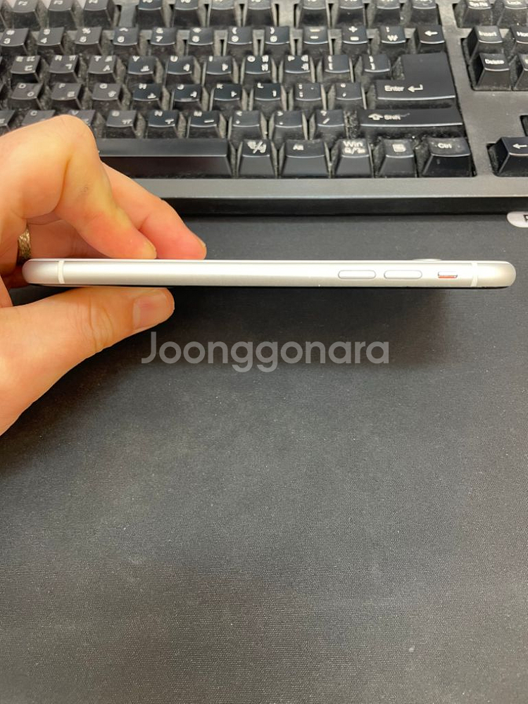 아이폰XR 화이트 64GB 배터리88% 상태좋은 중고2--6