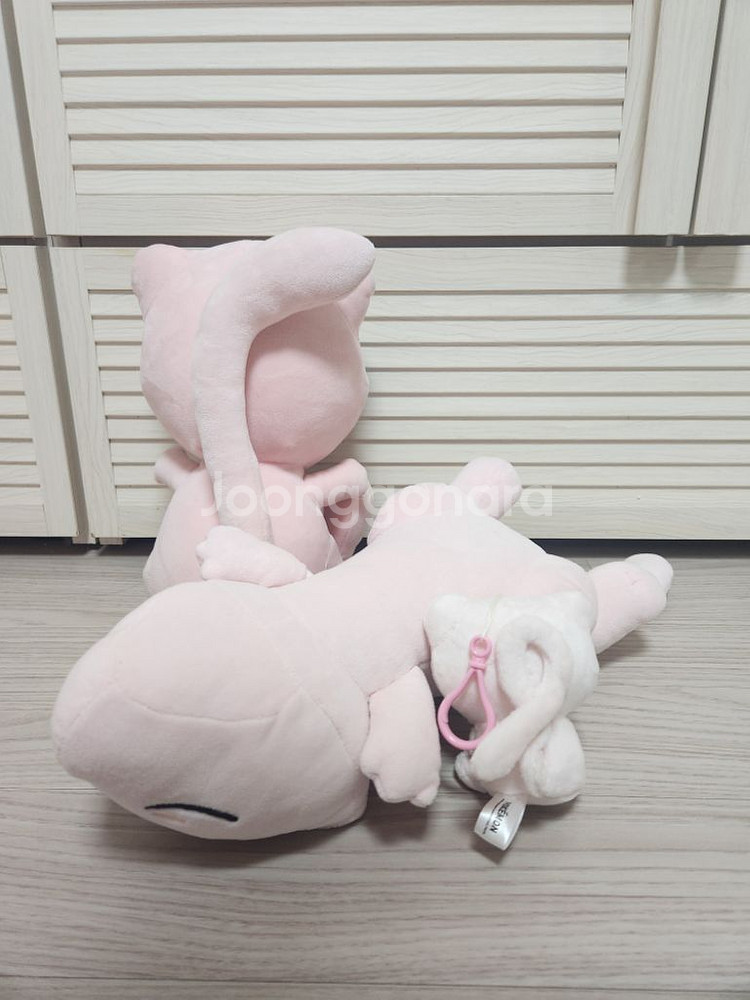 포켓몬스터 잠자는 뮤 중형봉제인형 키링 열쇠고리 일괄--1